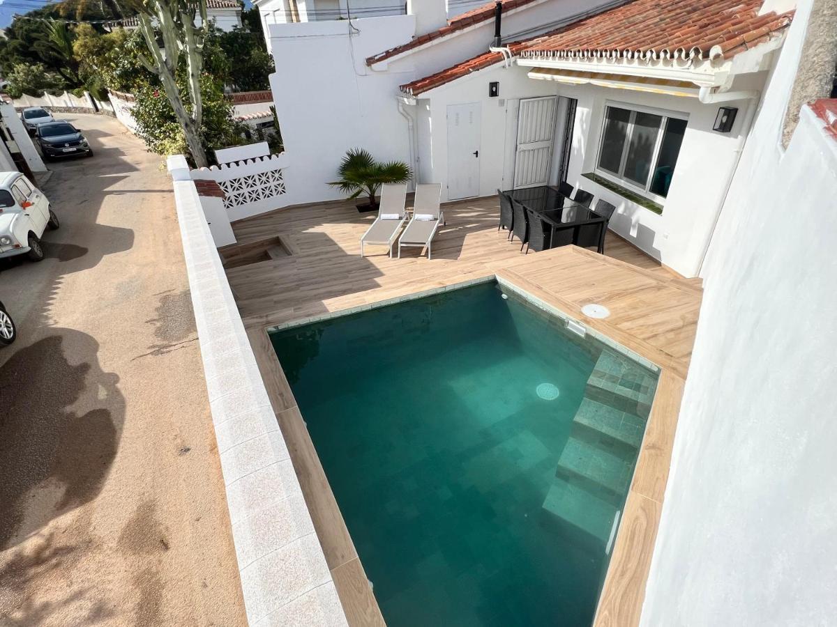 Karibu Beach & Pool 마르베야 외부 사진
